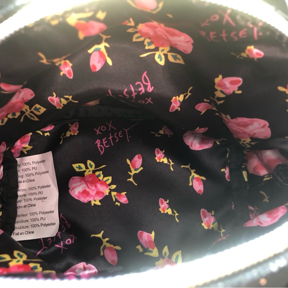 Betsey Johnson Pink and Black Signature Logo with Heart Cosmetic Toiletry Pouch - Picture 3 of 4